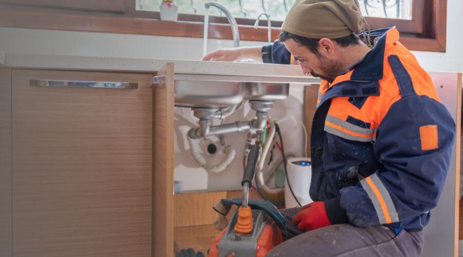 Local tankless water heater installation in Harviell, MO